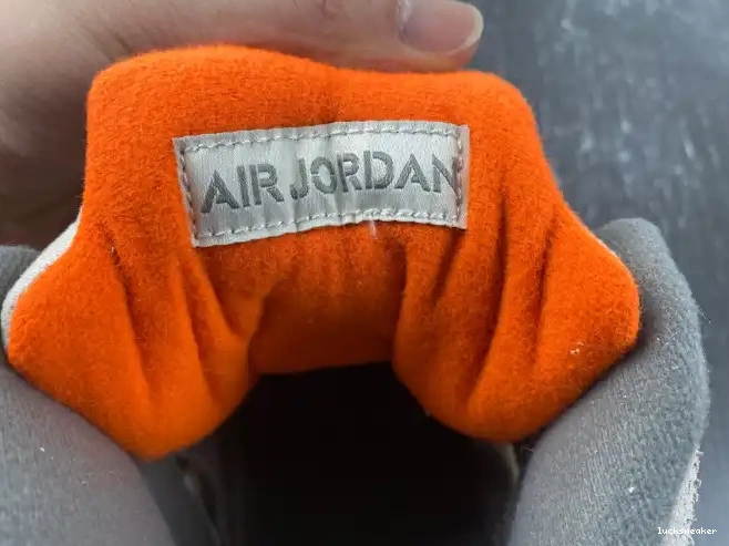 Reps LUCY Orewood Brown SE Craft FD9222-180 Jordan Air 5 Retro Light 0507